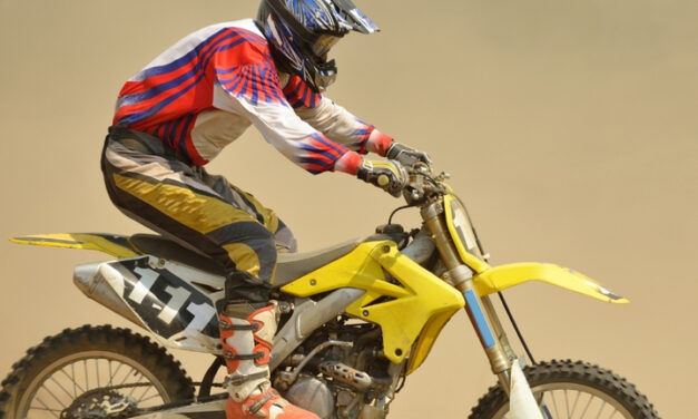 How to Maintain and Service a Yamaha Dirt Bike